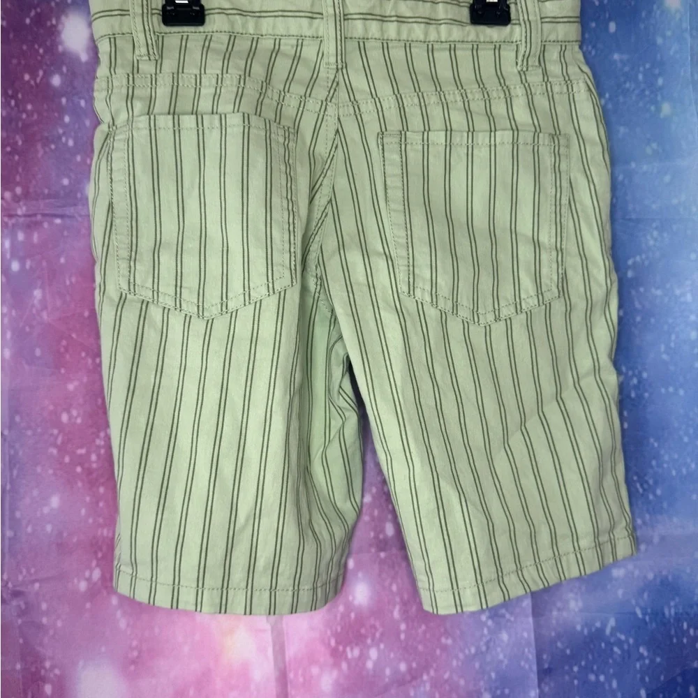 New boys cat & Jack striped green shorts 🛍